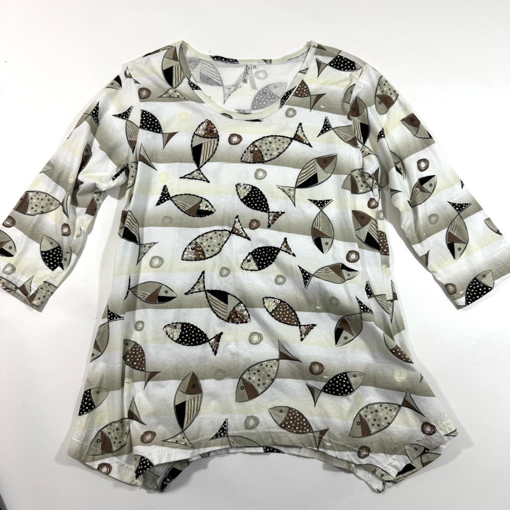 Lulu B Handkerchief Hem Shirt Fish Print Beaded Neutral Resort Wear